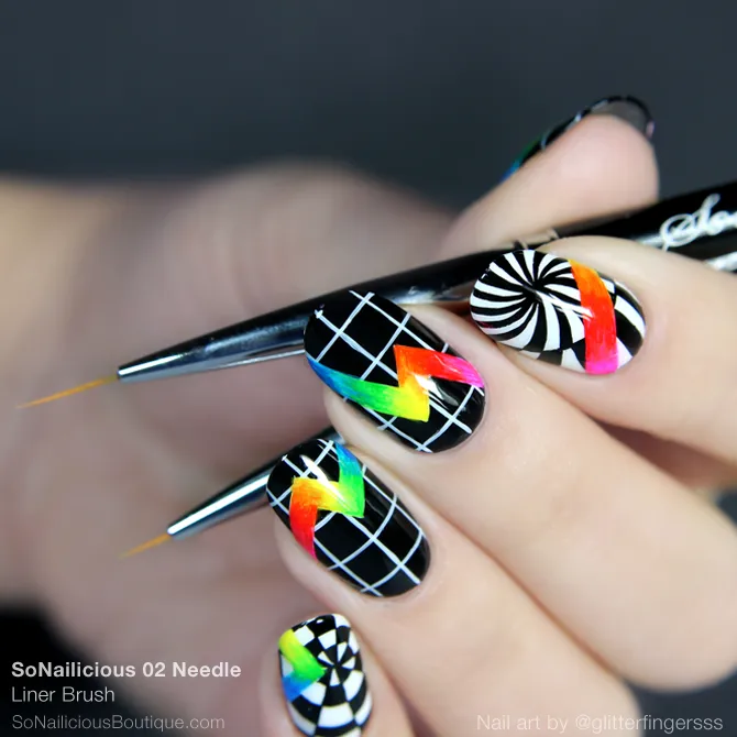 SoNailicious Brush 02 NEEDLE - Liner Nail Art Brush